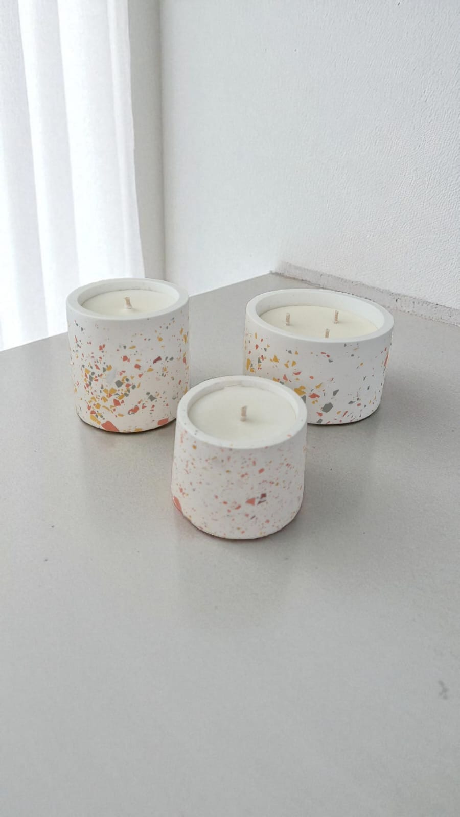 Bougie terrazzo – parfumée & naturelle