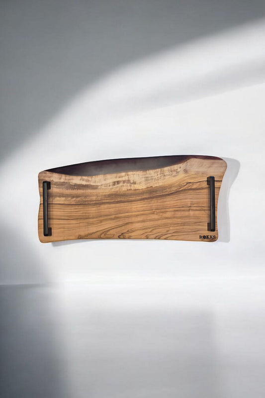 Plateau en bois d’olivier et résine époxy brune