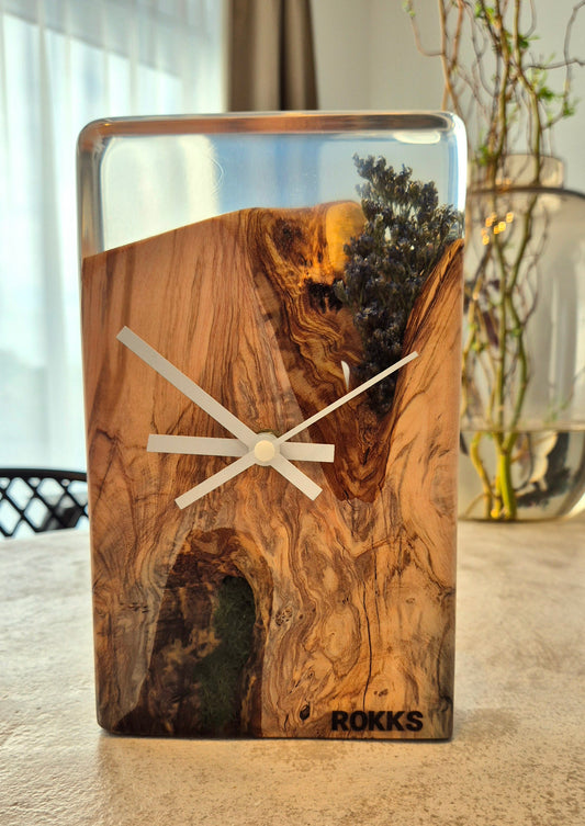 Horloge de bureau en bois d’Olivier & résine époxy